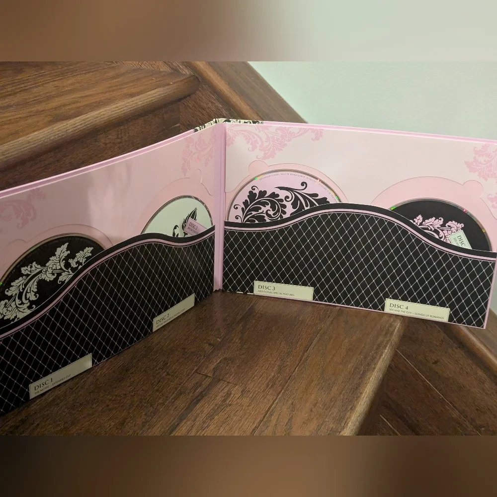 Sex and the City Movie Special Edition 4 disc, Sex and The City 2 Blue Ray & DVD - Picture 3 of 10